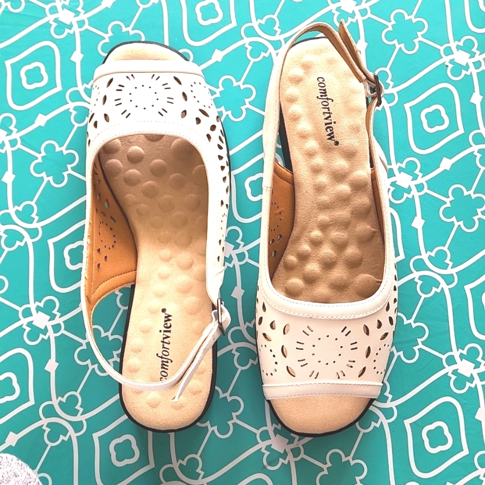 Comfortview open toe white slingback shoes 9-1/2